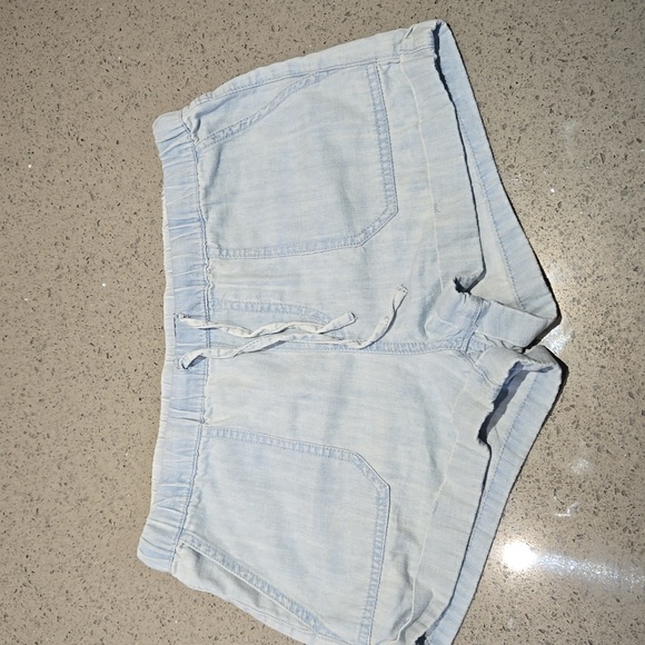 Volcom Sunday Strut Shorts - Picture 2 of 4